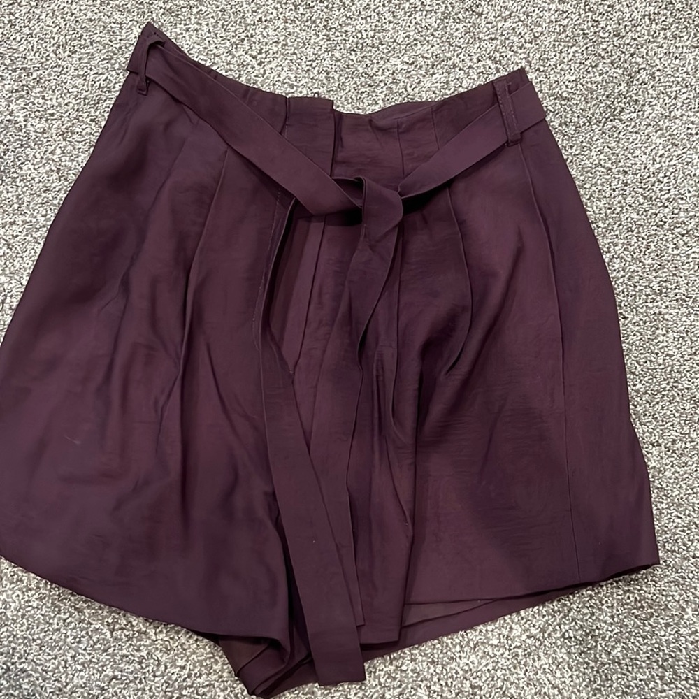 Finders keepers size S dress shorts